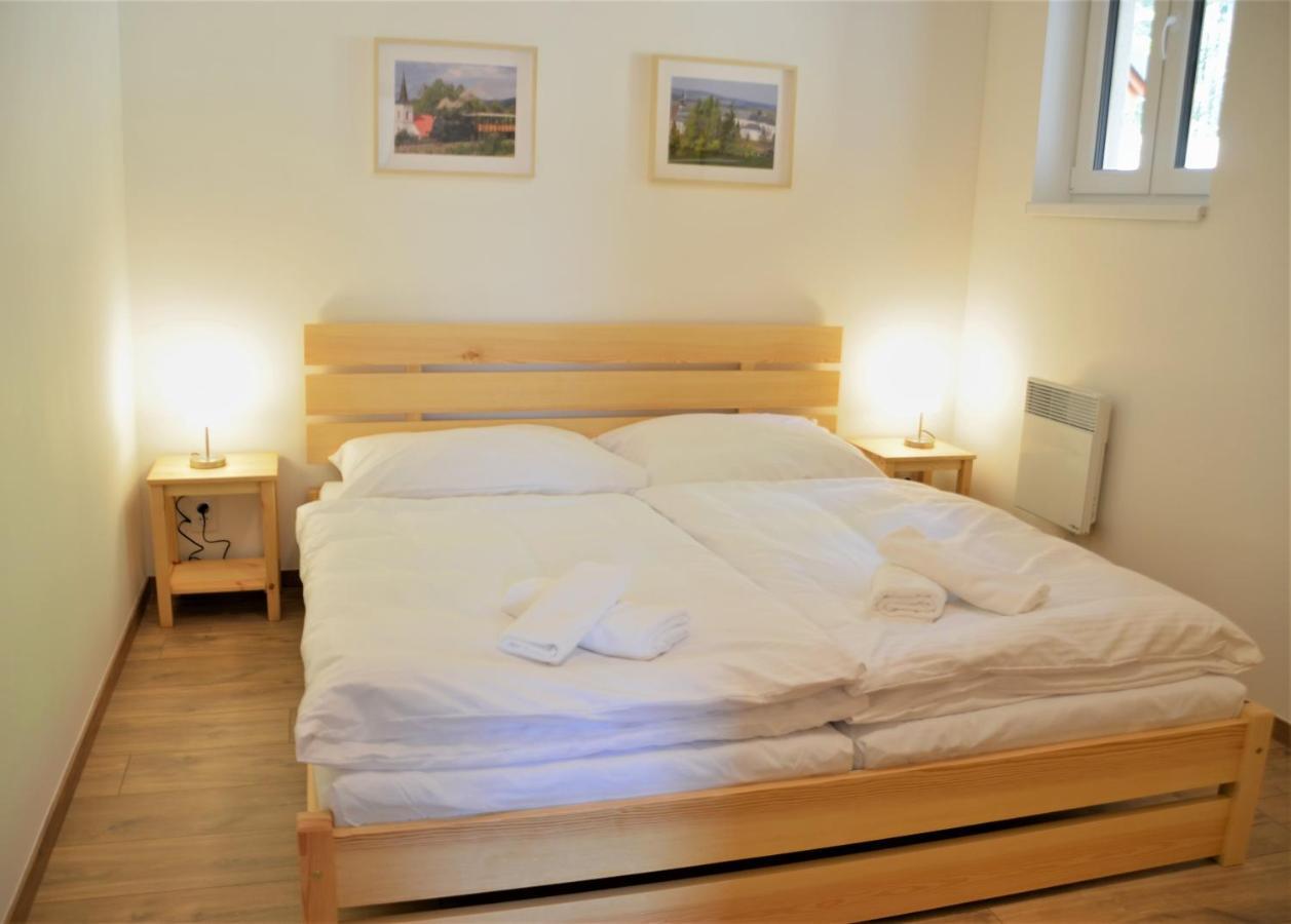 Apartmany Deluxe Sázava Εξωτερικό φωτογραφία